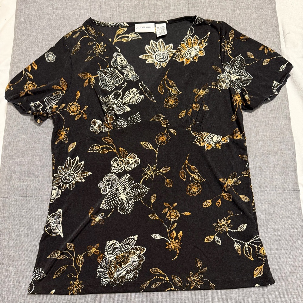 Jaclyn Smith Black and Gold Floral Short Sleeve Top